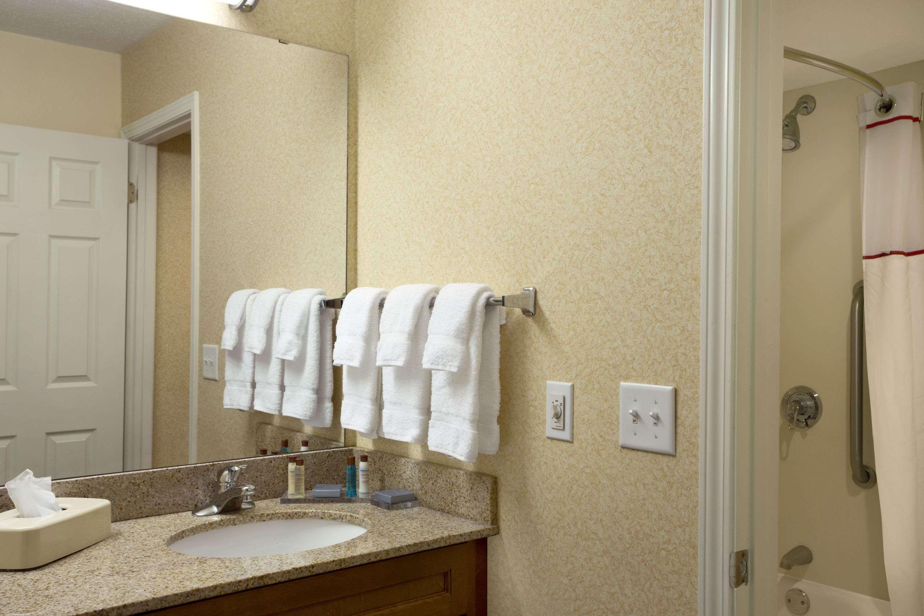 Affordable Suites Of America Grand Rapids Kentwood Dış mekan fotoğraf